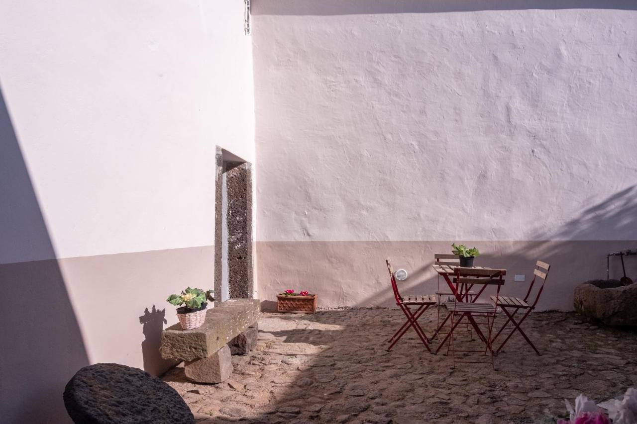 Binzas Betzas Agriturismo Sedilo ภายนอก รูปภาพ